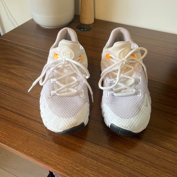 Nike Free Metcon 4 Women's Training Shoes - Picture 3 of 4